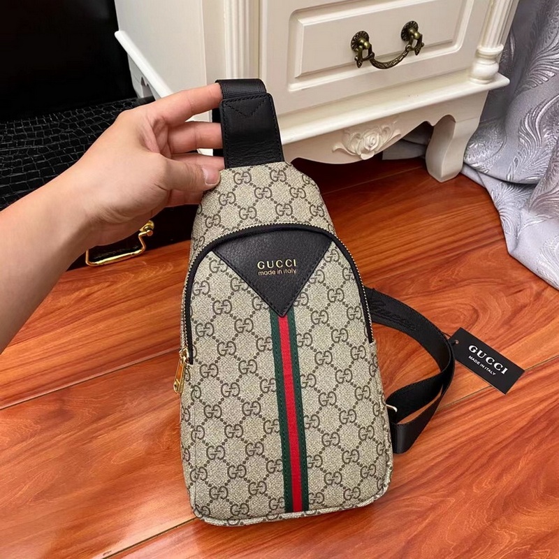 Gucci Handbags 758